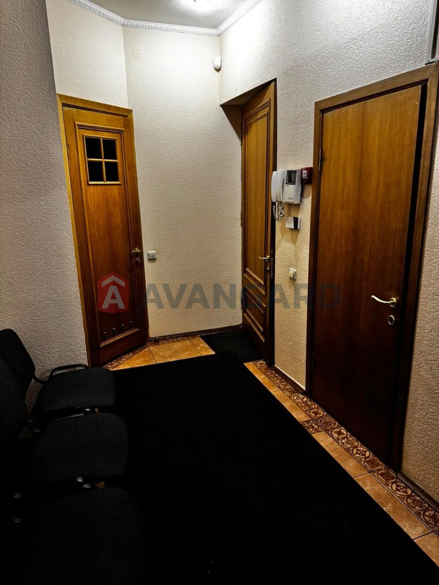 3 кім. квартира, 94/-/4 кв. м., 2/5 поверх фото 3 3 кім. квартира, 94/-/4 кв. м., 2/5 поверх фото 3