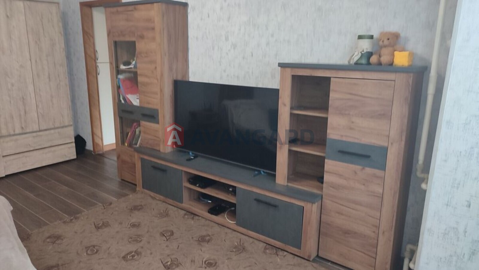 4 комн. квартира, 82/-/8 кв. м., 3/9 этаж фото 1 4 комн. квартира, 82/-/8 кв. м., 3/9 этаж фото 1