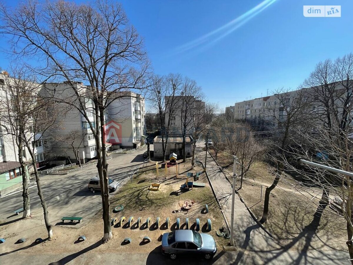 2 кім. квартира, 42/-/6 кв. м., 4/5 поверх фото 16 2 кім. квартира, 42/-/6 кв. м., 4/5 поверх фото 16