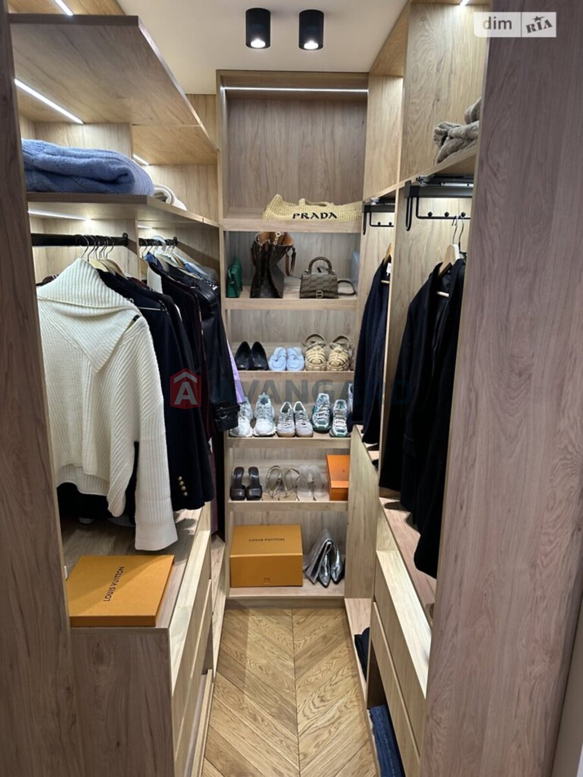 2 кім. квартира, 85/-/27 кв. м., 3/6 поверх фото 3 2 кім. квартира, 85/-/27 кв. м., 3/6 поверх фото 3