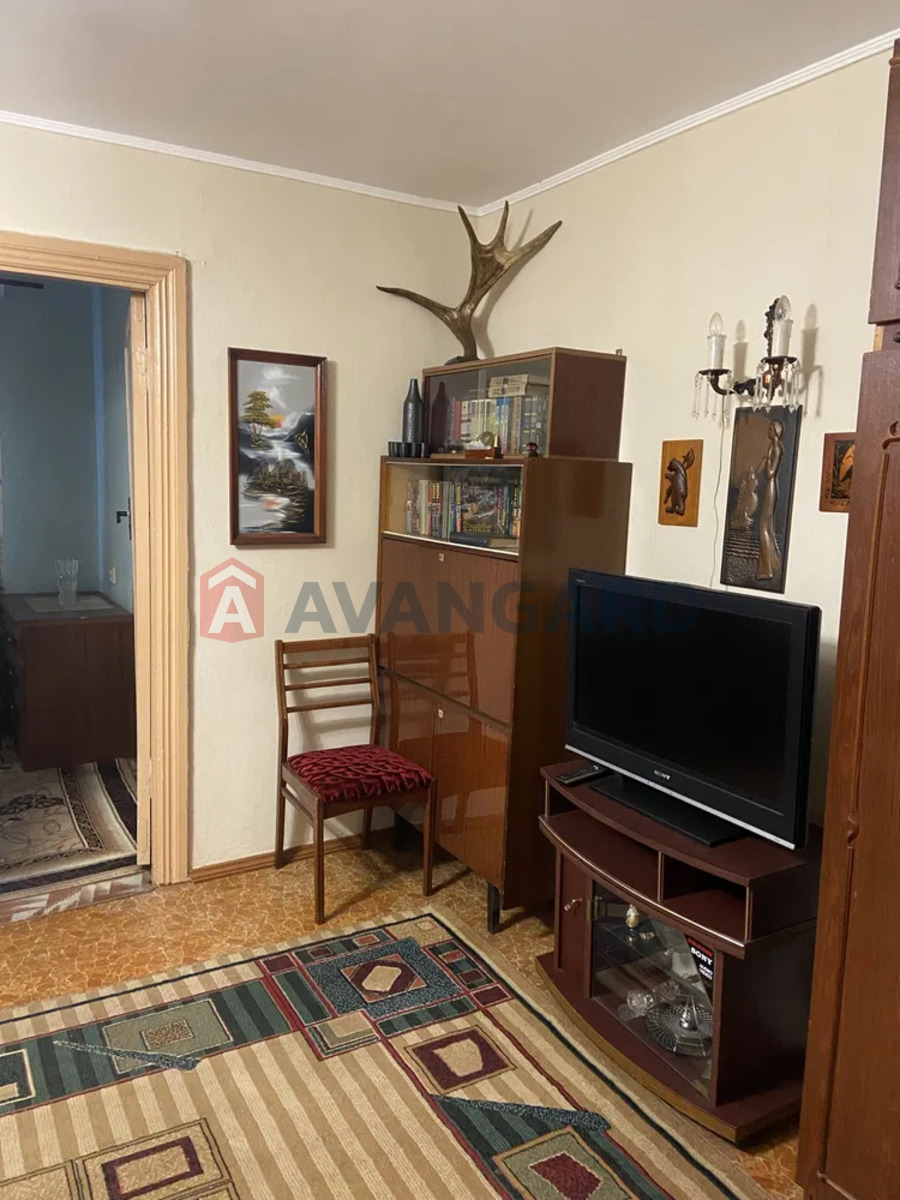 2 кім. квартира, 42/-/6 кв. м., 1/5 поверх фото 1 2 кім. квартира, 42/-/6 кв. м., 1/5 поверх фото 1