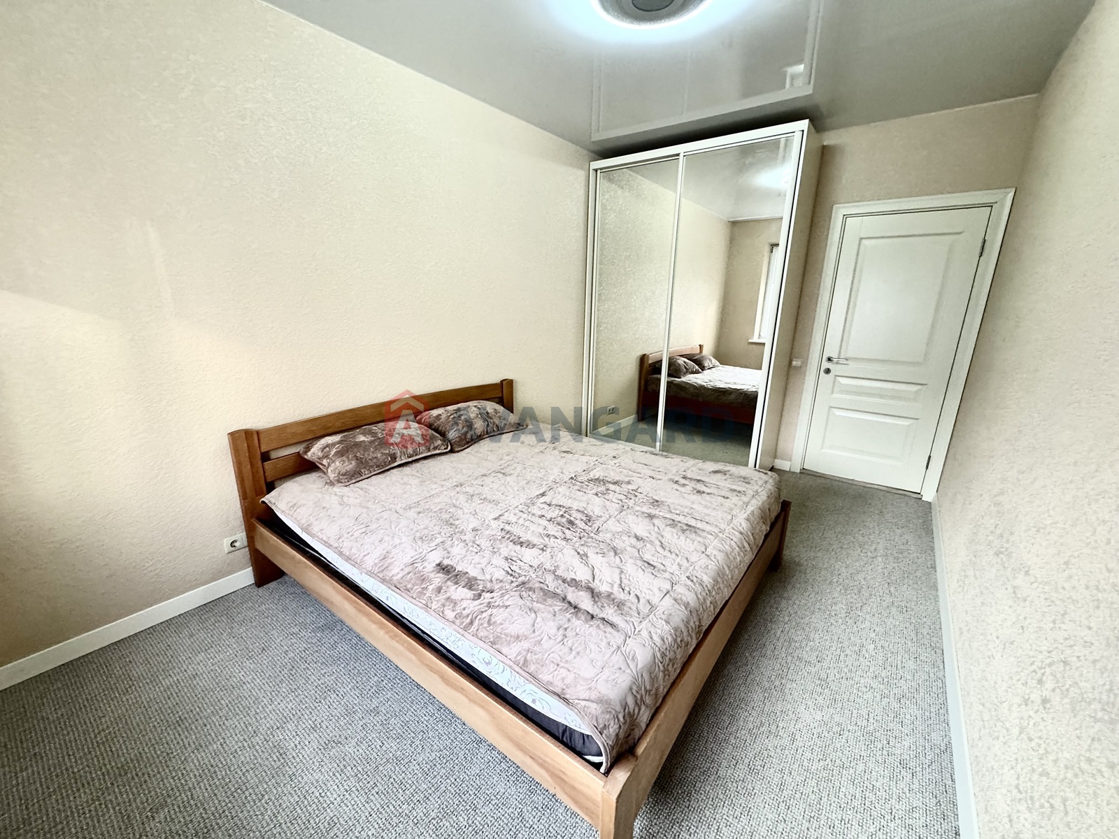 3 кім. квартира, 81/44/20 кв. м., 4/10 поверх фото 16 3 кім. квартира, 81/44/20 кв. м., 4/10 поверх фото 16