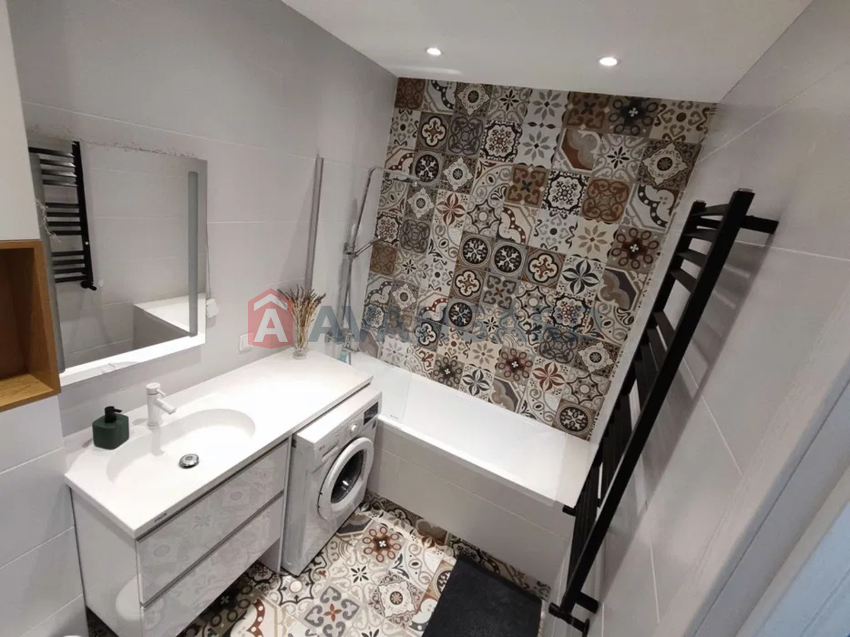 3 кім. квартира, 76/-/10 кв. м., 3/6 поверх фото 19 3 кім. квартира, 76/-/10 кв. м., 3/6 поверх фото 19