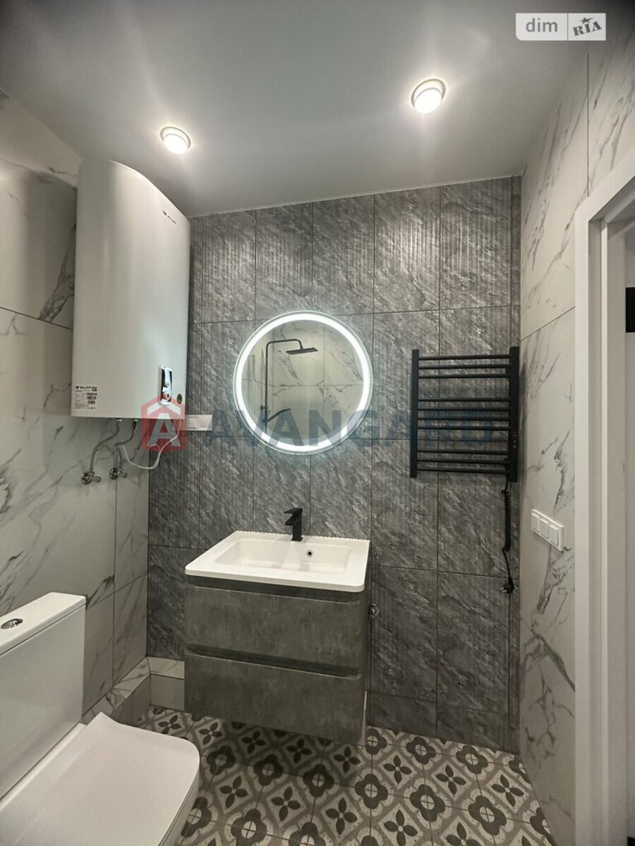 1 кім. квартира, 35/-/- кв. м., 6/7 поверх фото 1 1 кім. квартира, 35/-/- кв. м., 6/7 поверх фото 1