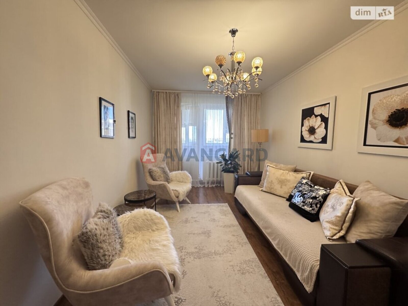 3 кім. квартира, 70/42/8 кв. м., 4/9 поверх фото 3 3 кім. квартира, 70/42/8 кв. м., 4/9 поверх фото 3