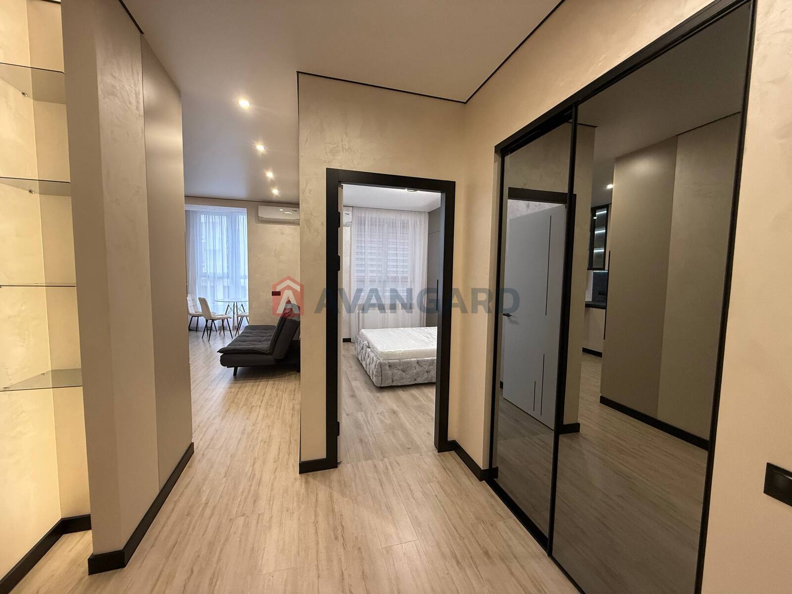 1 кім. квартира, 46/-/- кв. м., 2/10 поверх фото 5 1 кім. квартира, 46/-/- кв. м., 2/10 поверх фото 5