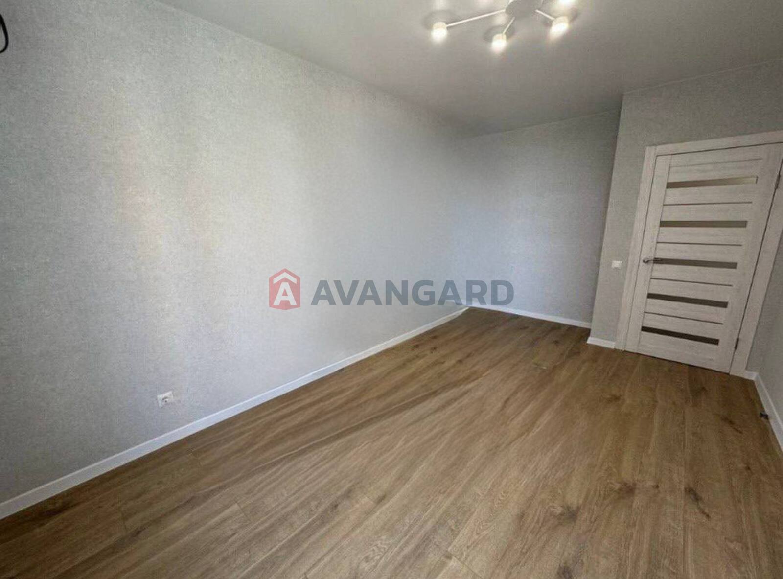 1 кім. квартира, 38/17/14 кв. м., 9/18 поверх фото 5 1 кім. квартира, 38/17/14 кв. м., 9/18 поверх фото 5