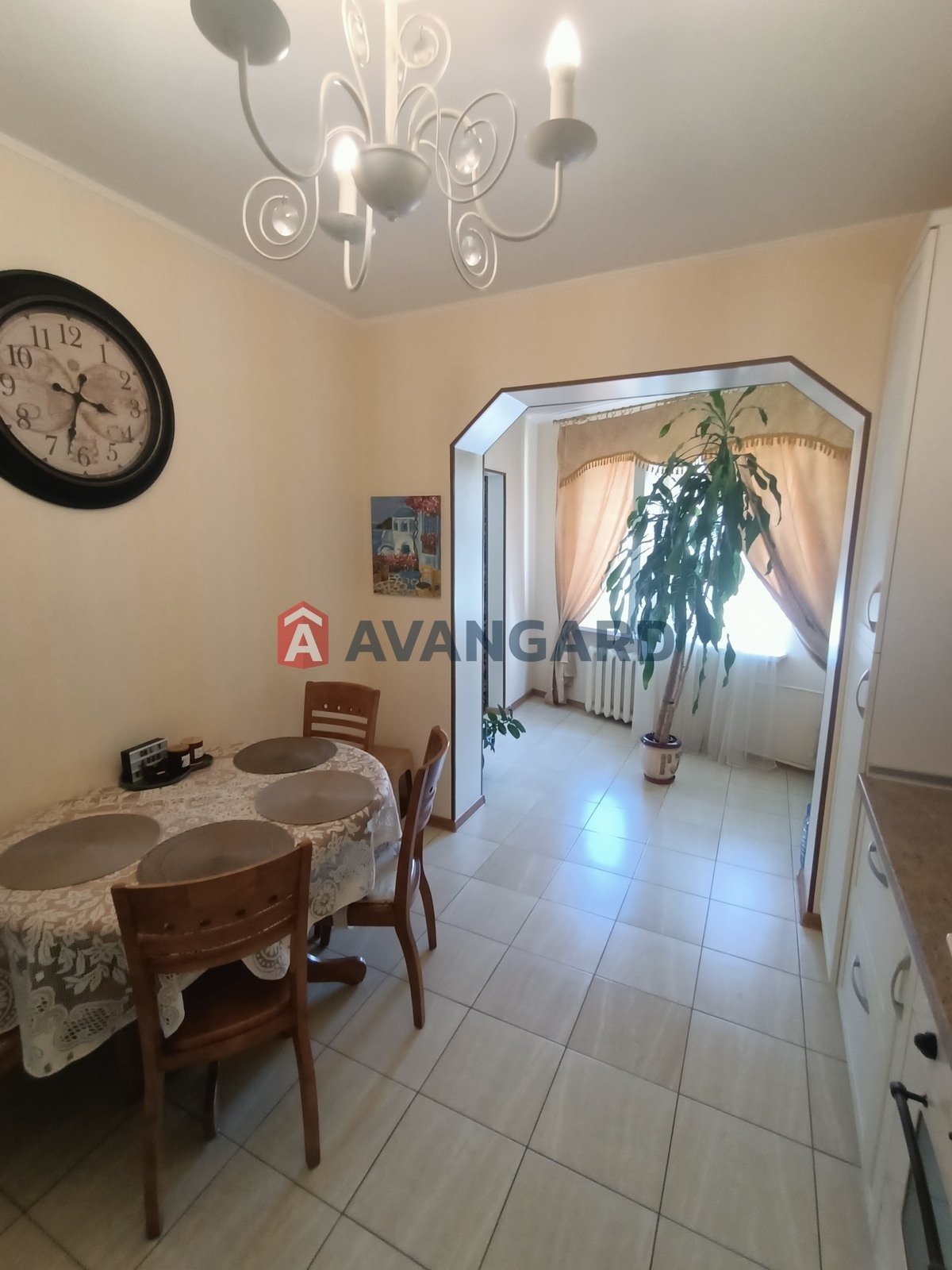 3 кім. квартира, 80/-/12 кв. м., 6/10 поверх фото 8 3 кім. квартира, 80/-/12 кв. м., 6/10 поверх фото 8