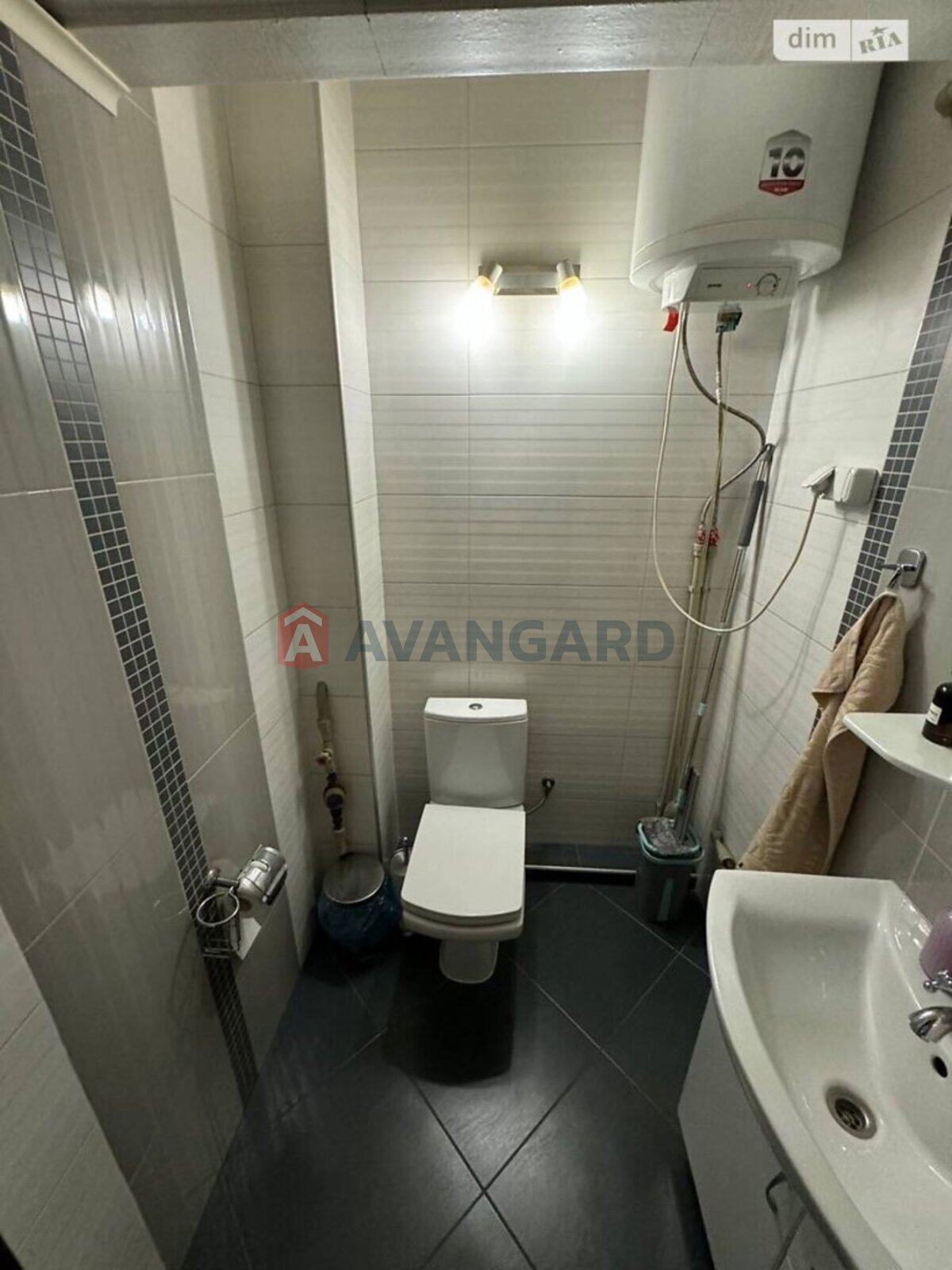 3 кім. квартира, 119/65/- кв. м., 3/9 поверх фото 13 3 кім. квартира, 119/65/- кв. м., 3/9 поверх фото 13