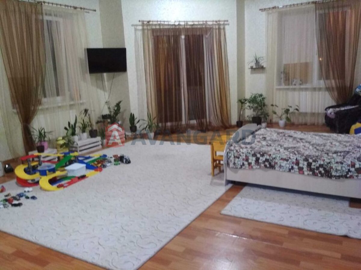 3 комн. квартира, 210/-/25 кв. м., 2/7 этаж фото 1 3 комн. квартира, 210/-/25 кв. м., 2/7 этаж фото 1