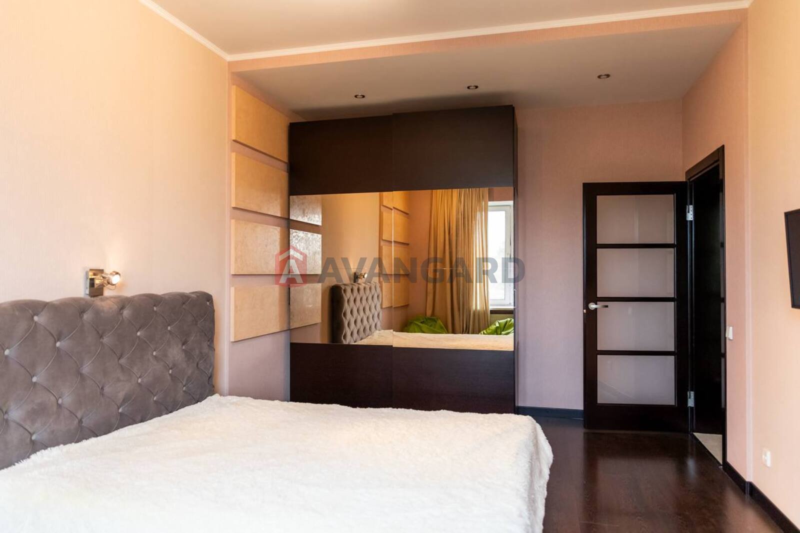 4 кім. квартира, 150/-/41 кв. м., 7/12 поверх фото 16 4 кім. квартира, 150/-/41 кв. м., 7/12 поверх фото 16