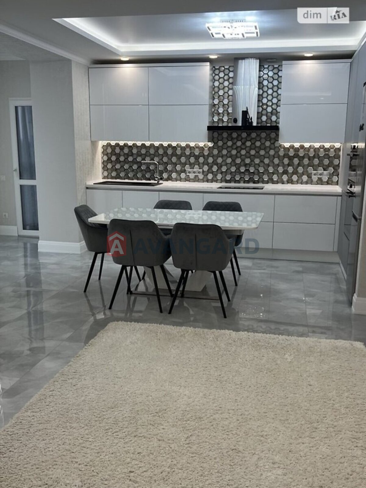 3 комн. квартира, 107/54/15 кв. м., 9/9 этаж фото 11 3 комн. квартира, 107/54/15 кв. м., 9/9 этаж фото 11