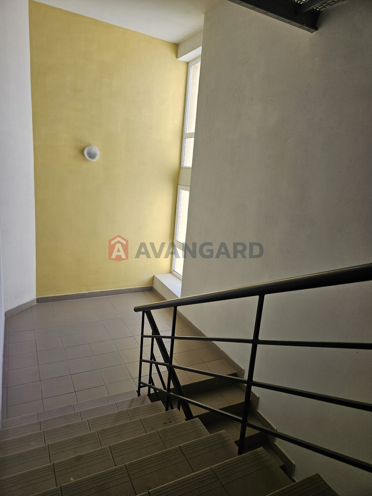 2 кім. квартира, 63/-/30 кв. м., 9/9 поверх фото 5 2 кім. квартира, 63/-/30 кв. м., 9/9 поверх фото 5