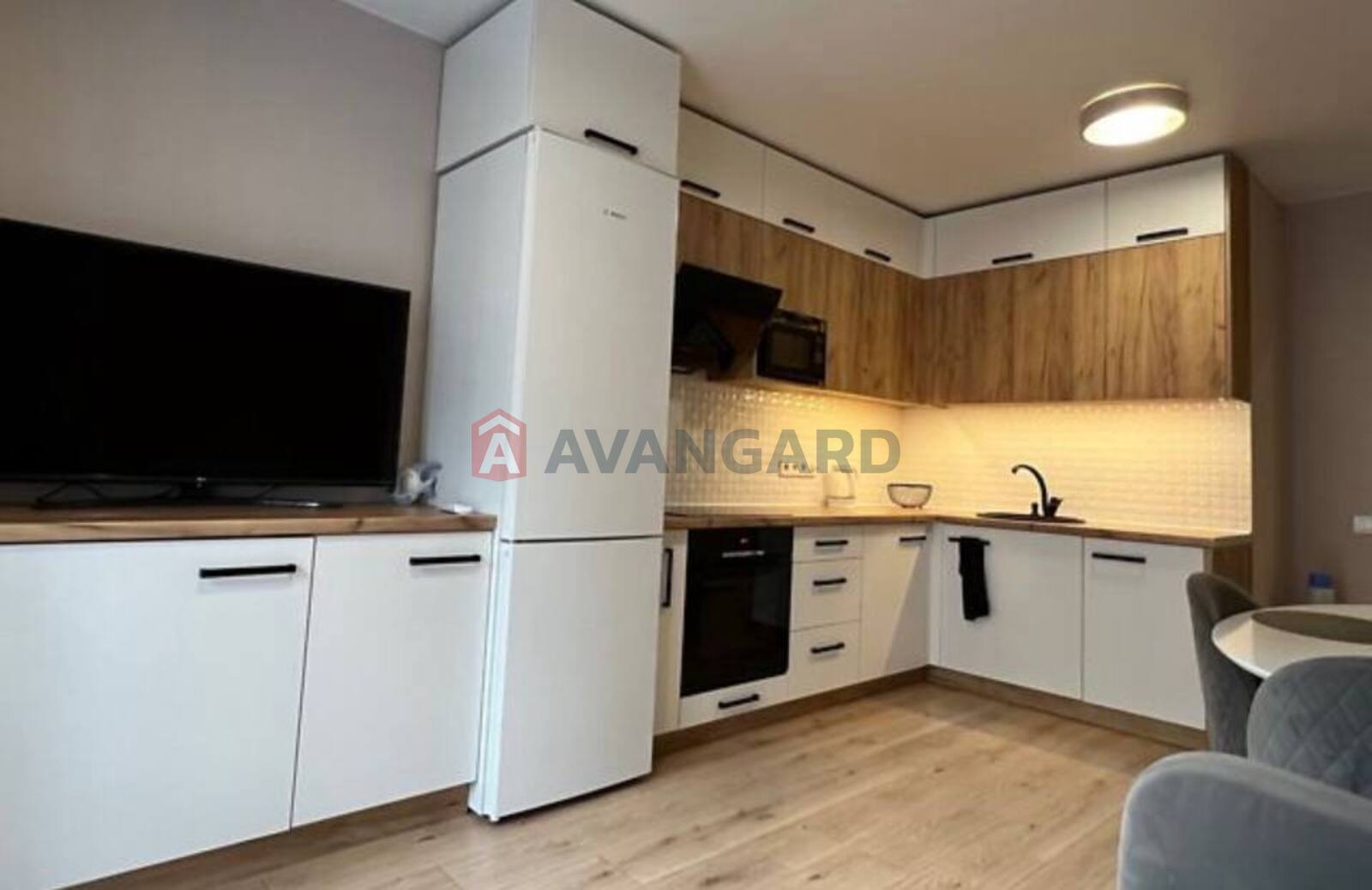 3 кім. квартира, 74/-/17 кв. м., 6/12 поверх фото 8 3 кім. квартира, 74/-/17 кв. м., 6/12 поверх фото 8