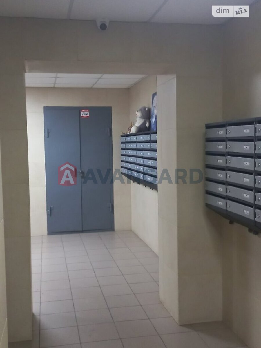 3 кім. квартира, 106/-/- кв. м., 8/15 поверх фото 4 3 кім. квартира, 106/-/- кв. м., 8/15 поверх фото 4