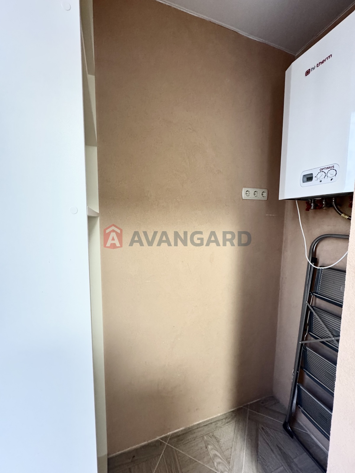 3 кім. квартира, 81/44/20 кв. м., 4/10 поверх фото 11 3 кім. квартира, 81/44/20 кв. м., 4/10 поверх фото 11