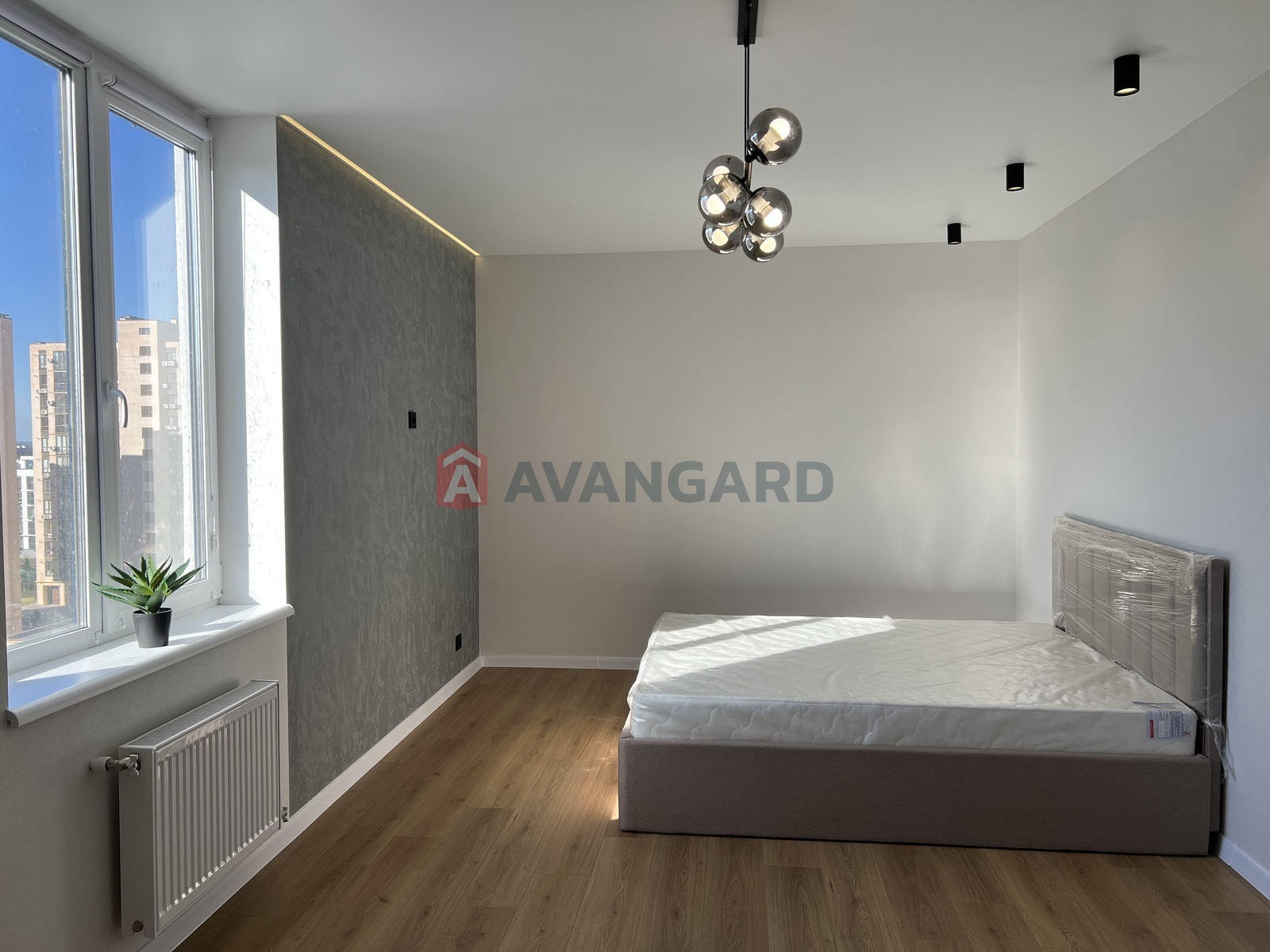 2 комн. квартира, 80/40,85/12 кв. м., 8/17 этаж фото 1 2 комн. квартира, 80/40,85/12 кв. м., 8/17 этаж фото 1