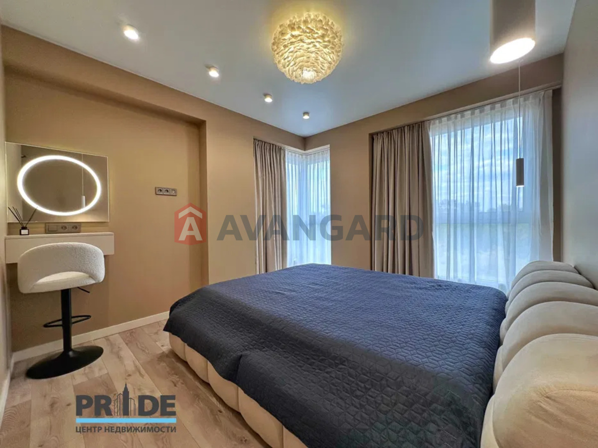 4 кім. квартира, 100/-/40 кв. м., 5/15 поверх фото 1 4 кім. квартира, 100/-/40 кв. м., 5/15 поверх фото 1