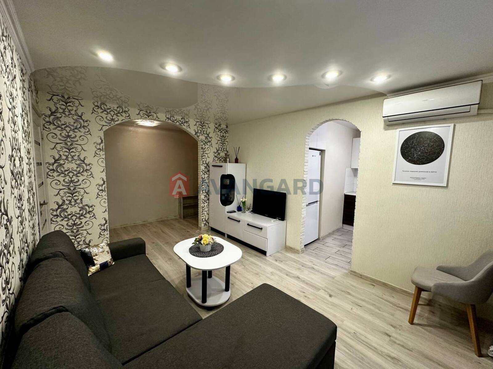 2 кім. квартира, 44/-/7 кв. м., 1/5 поверх фото 2 2 кім. квартира, 44/-/7 кв. м., 1/5 поверх фото 2