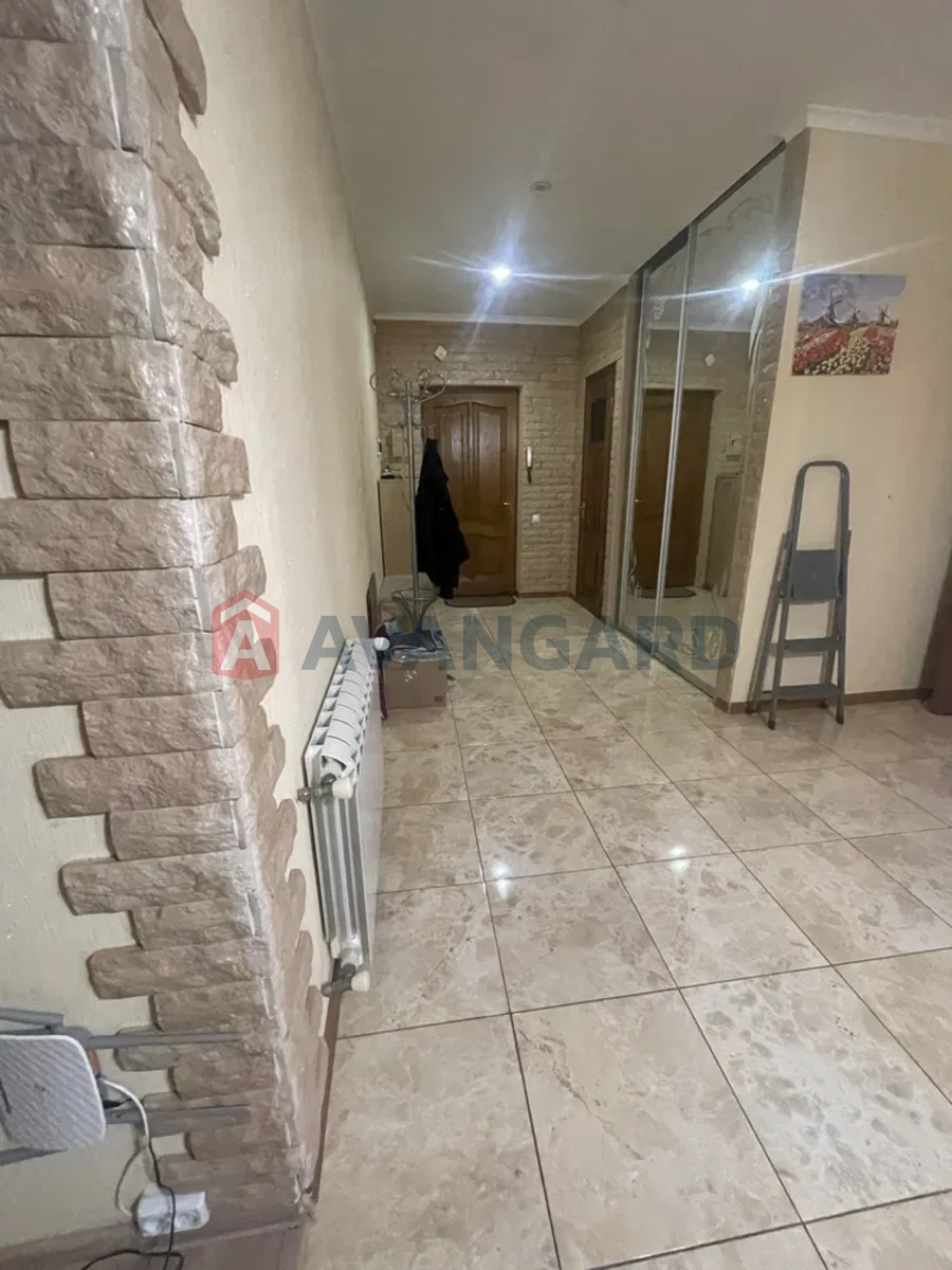 1 кім. квартира, 100/-/15 кв. м., 6/10 поверх фото 16 1 кім. квартира, 100/-/15 кв. м., 6/10 поверх фото 16