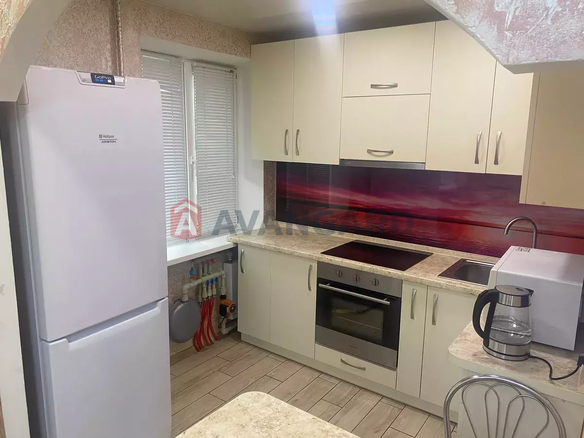 2 кім. квартира, 44/-/9 кв. м., 1/5 поверх фото 1 2 кім. квартира, 44/-/9 кв. м., 1/5 поверх фото 1