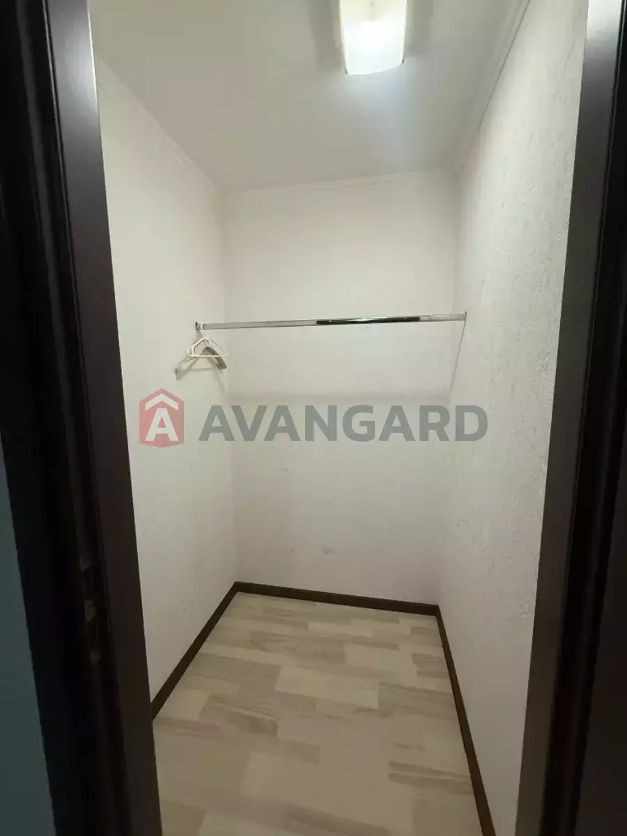 1 кім. квартира, 47/-/9 кв. м., 2/10 поверх фото 3 1 кім. квартира, 47/-/9 кв. м., 2/10 поверх фото 3