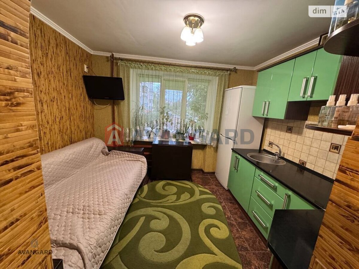 1 комн. квартира, 28/19/8 кв. м., 2/5 этаж фото 3 1 комн. квартира, 28/19/8 кв. м., 2/5 этаж фото 3