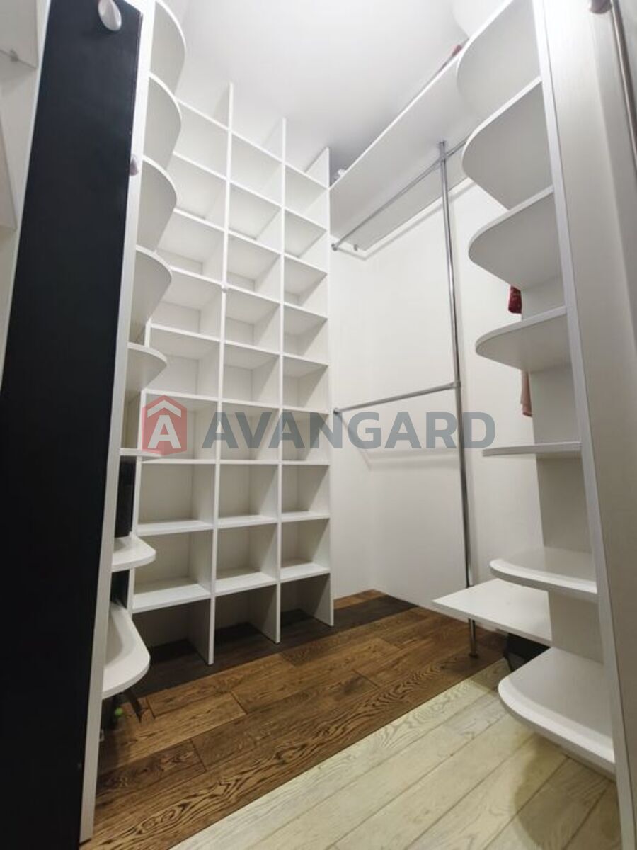 3 кім. квартира, 100/-/12 кв. м., 13/16 поверх фото 6 3 кім. квартира, 100/-/12 кв. м., 13/16 поверх фото 6