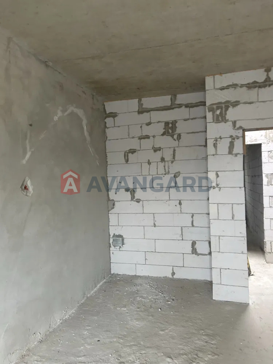 4 комн. квартира, 140/-/20 кв. м., 2/2 этаж фото 5 4 комн. квартира, 140/-/20 кв. м., 2/2 этаж фото 5