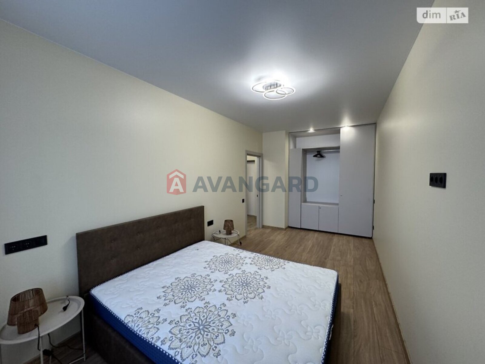 1 кім. квартира, 47/17/19 кв. м., 6/10 поверх фото 4 1 кім. квартира, 47/17/19 кв. м., 6/10 поверх фото 4