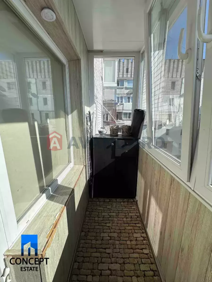 1 кім. квартира, 37/-/7 кв. м., 8/10 поверх фото 8 1 кім. квартира, 37/-/7 кв. м., 8/10 поверх фото 8