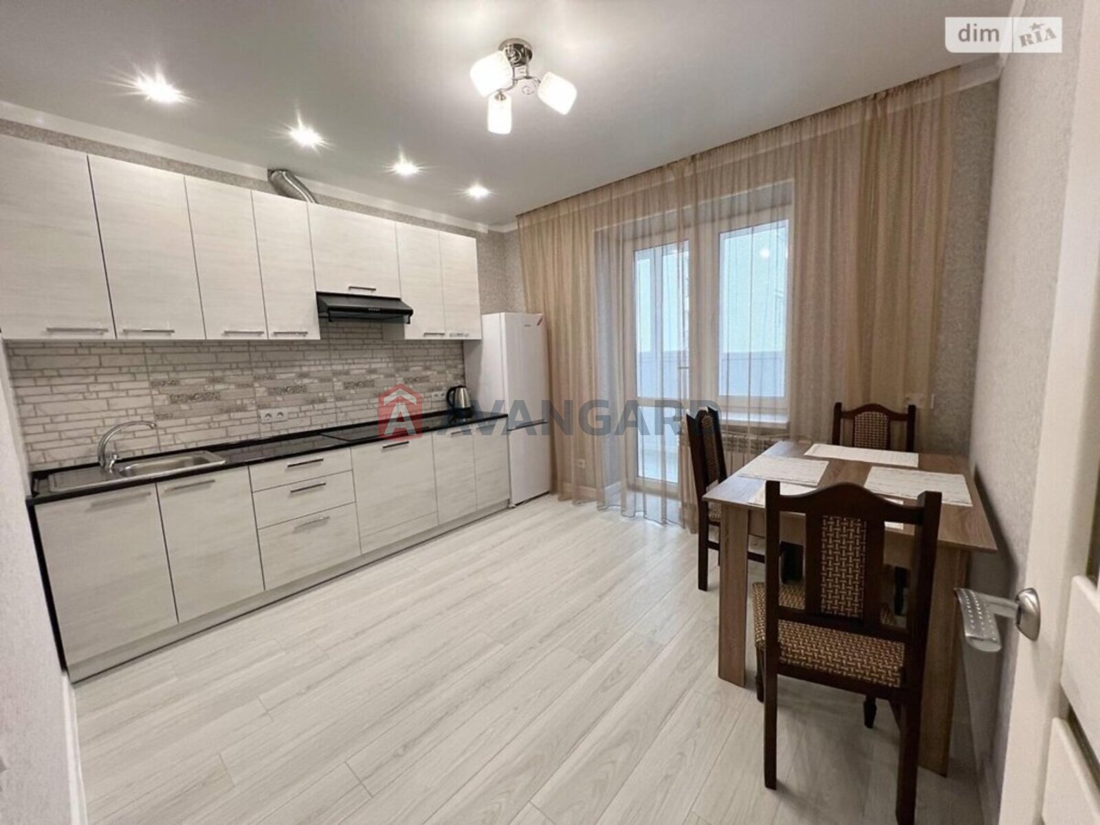 1 комн. квартира, 44/30/5 кв. м., 7/8 этаж фото 1 1 комн. квартира, 44/30/5 кв. м., 7/8 этаж фото 1