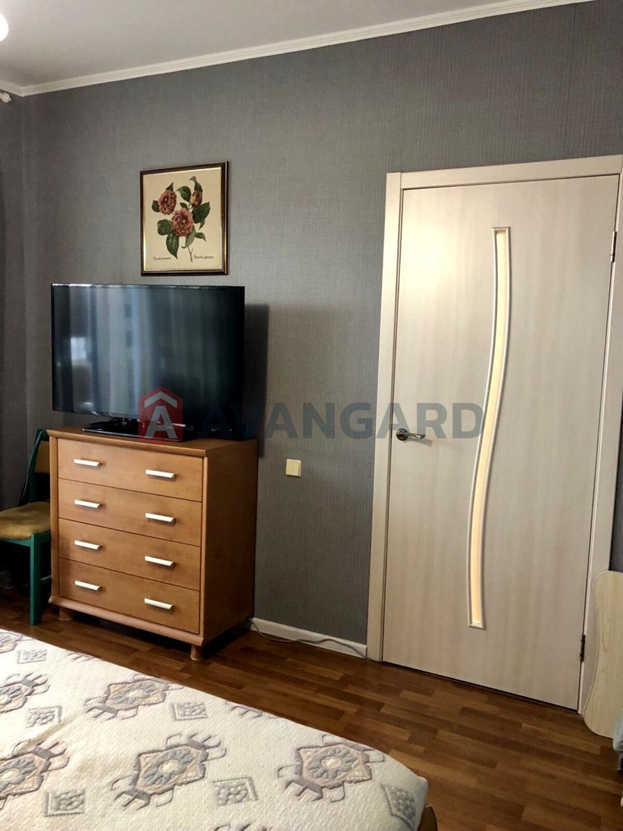 3 кім. квартира, 74 / 59 / 6 м? кв. м., 10/10 поверх фото 2 3 кім. квартира, 74 / 59 / 6 м? кв. м., 10/10 поверх фото 2