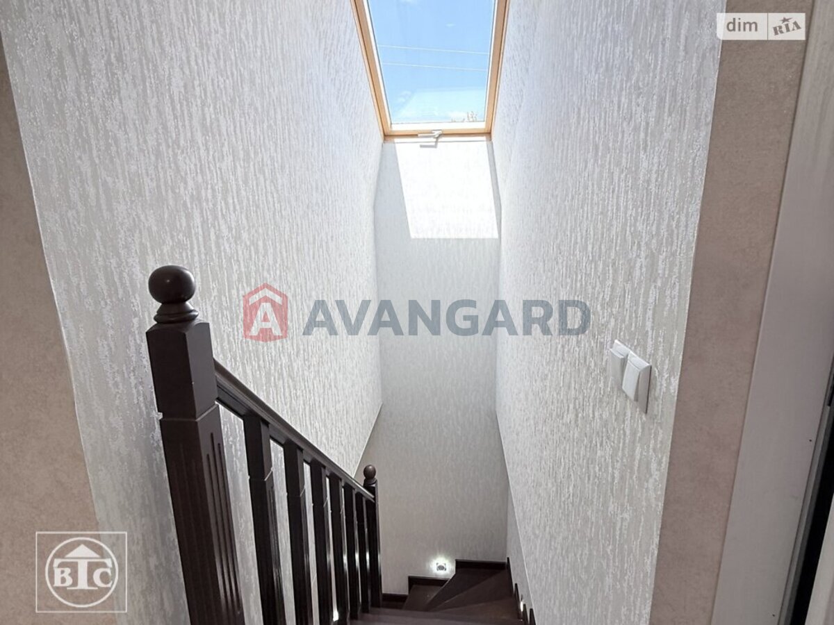 4 комн. квартира, 120/-/16 кв. м., 2/2 этаж фото 7 4 комн. квартира, 120/-/16 кв. м., 2/2 этаж фото 7