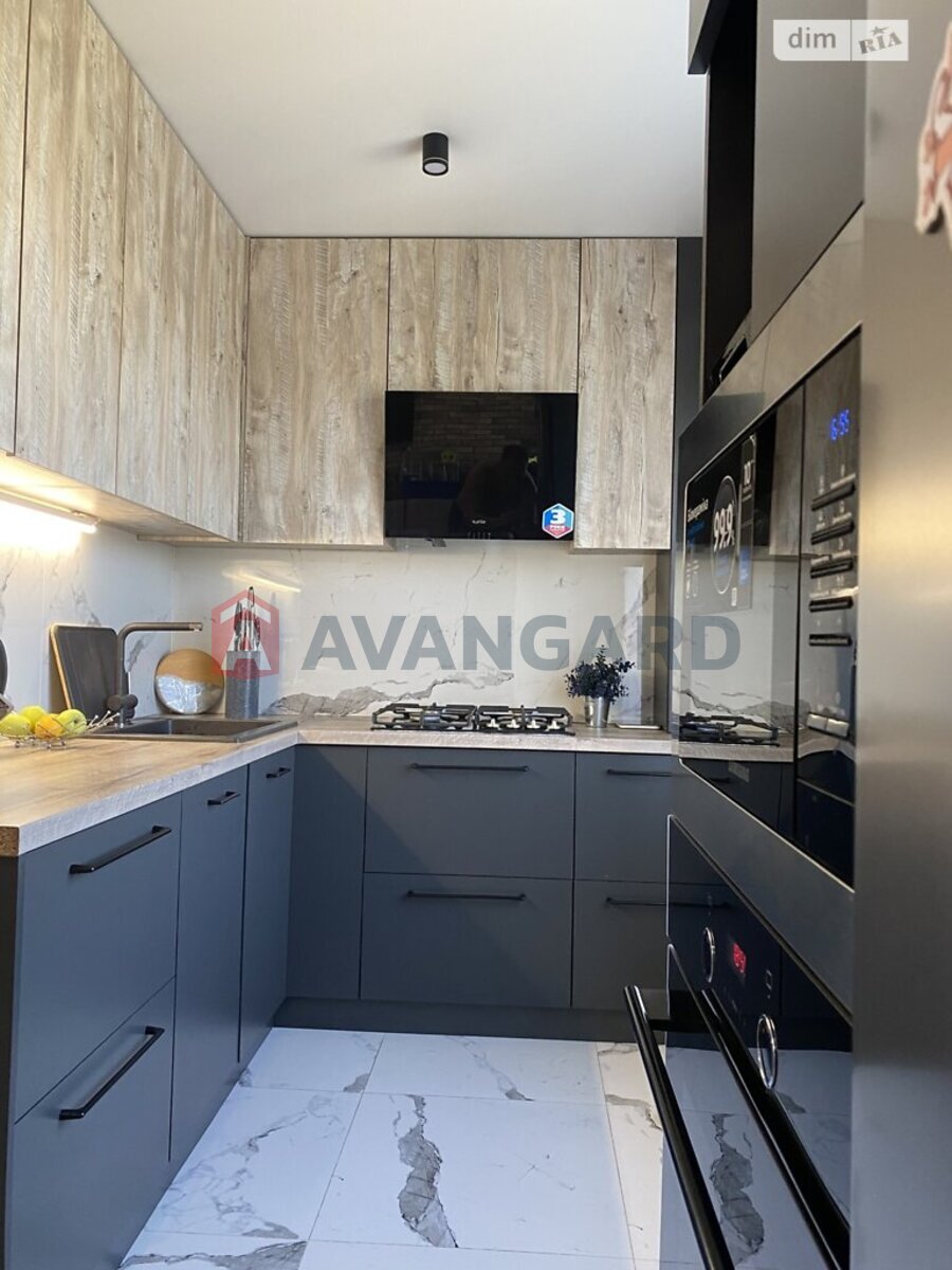 3 кім. квартира, 69/-/15 кв. м., 8/9 поверх фото 12 3 кім. квартира, 69/-/15 кв. м., 8/9 поверх фото 12