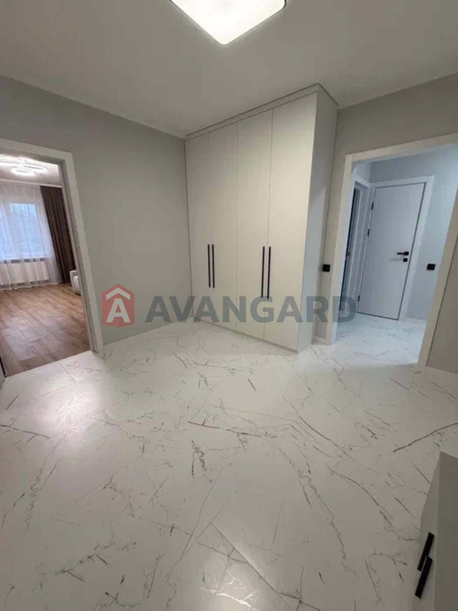 2 кім. квартира, 93/-/15 кв. м., 3/25 поверх фото 11 2 кім. квартира, 93/-/15 кв. м., 3/25 поверх фото 11