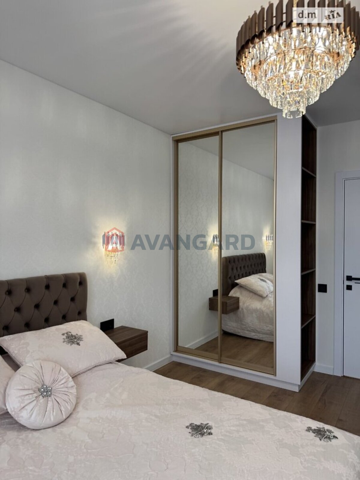 2 комн. квартира, 80/45/23 кв. м., 3/10 этаж фото 8 2 комн. квартира, 80/45/23 кв. м., 3/10 этаж фото 8