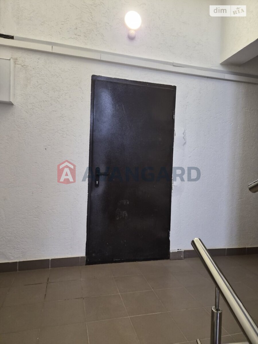 1 кім. квартира, 47/-/13 кв. м., 10/10 поверх фото 8 1 кім. квартира, 47/-/13 кв. м., 10/10 поверх фото 8