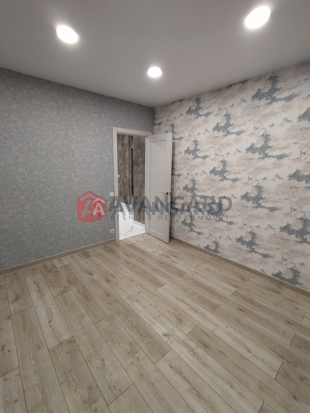 2 кім. квартира, 50/24/10 кв. м., 4/10 поверх фото 6 2 кім. квартира, 50/24/10 кв. м., 4/10 поверх фото 6