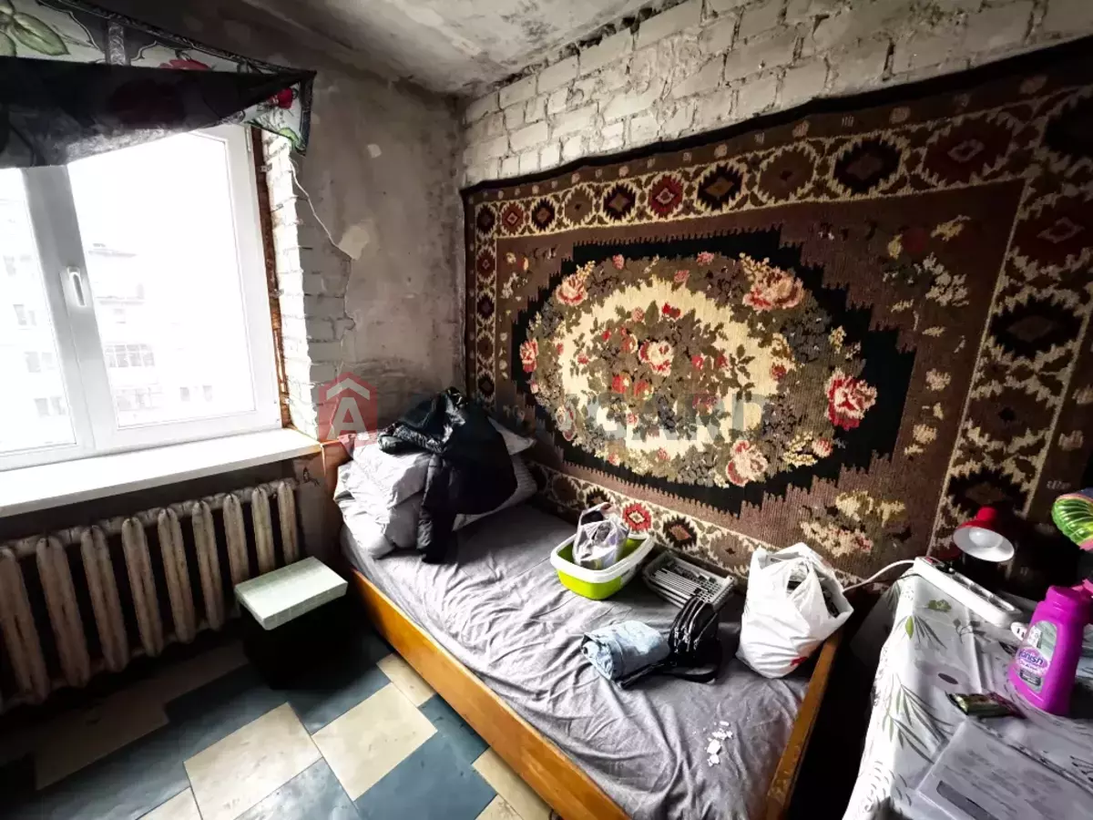 4 кім. квартира, 82/-/8 кв. м., 9/9 поверх фото 7 4 кім. квартира, 82/-/8 кв. м., 9/9 поверх фото 7