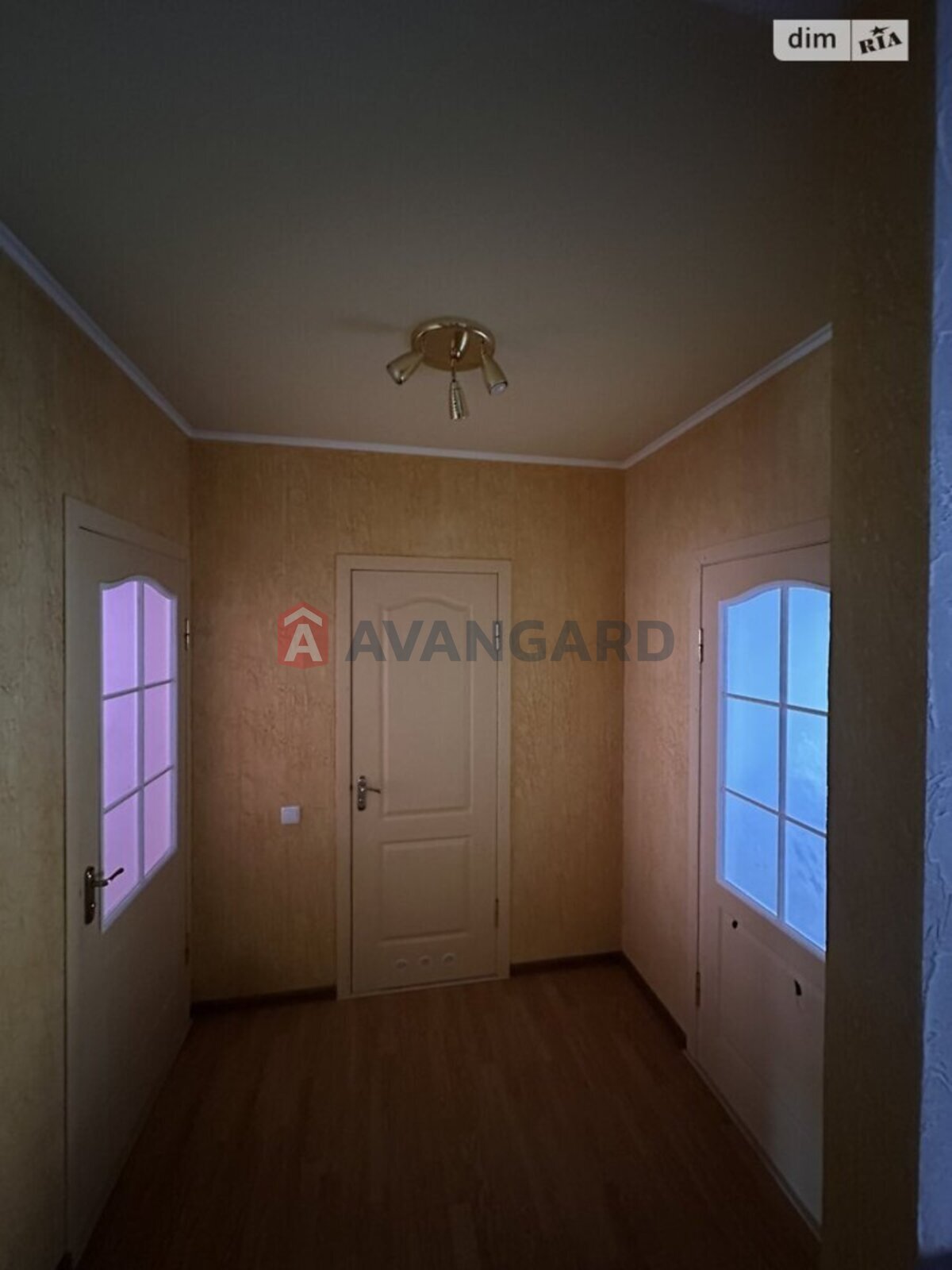 3 комн. квартира, 94/77/17 кв. м., 1/9 этаж фото 24 3 комн. квартира, 94/77/17 кв. м., 1/9 этаж фото 24