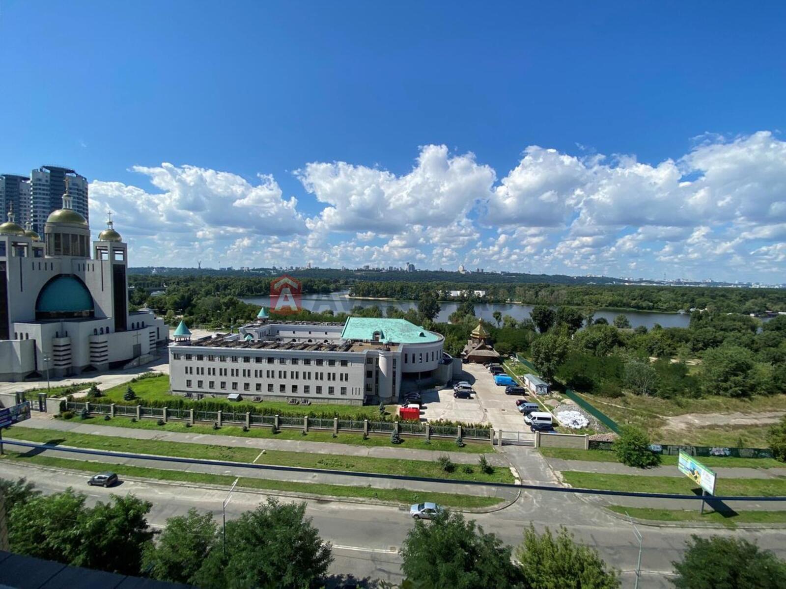 6 кім. квартира, 222/108/34 кв. м., 10/13 поверх фото 18 6 кім. квартира, 222/108/34 кв. м., 10/13 поверх фото 18