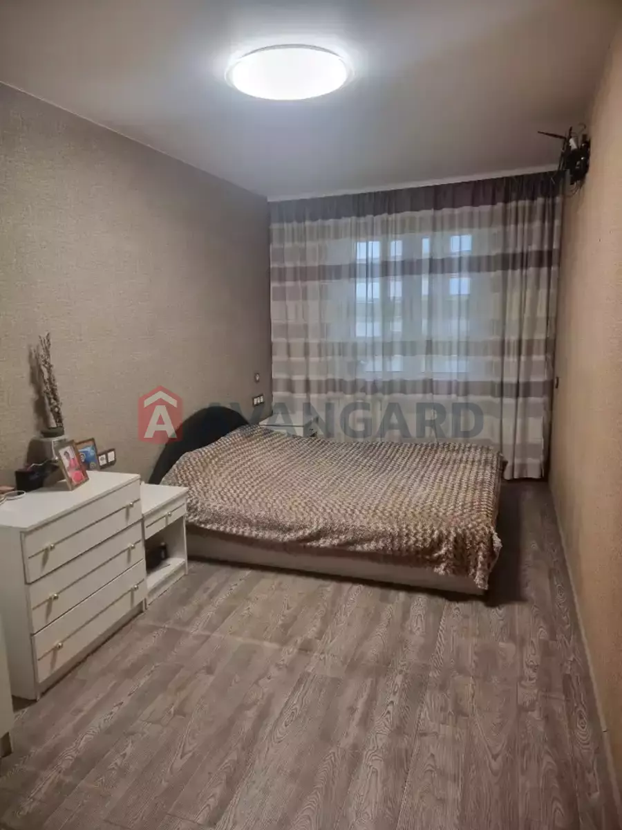 3 кім. квартира, 63/44/7 кв. м., 8/9 поверх фото 5 3 кім. квартира, 63/44/7 кв. м., 8/9 поверх фото 5