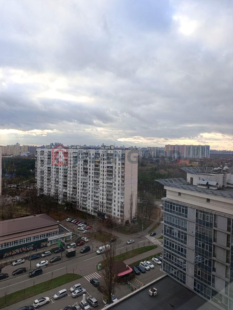 3 кім. квартира, 100 / 56 / 11 м? кв. м., 16/20 поверх фото 13 3 кім. квартира, 100 / 56 / 11 м? кв. м., 16/20 поверх фото 13