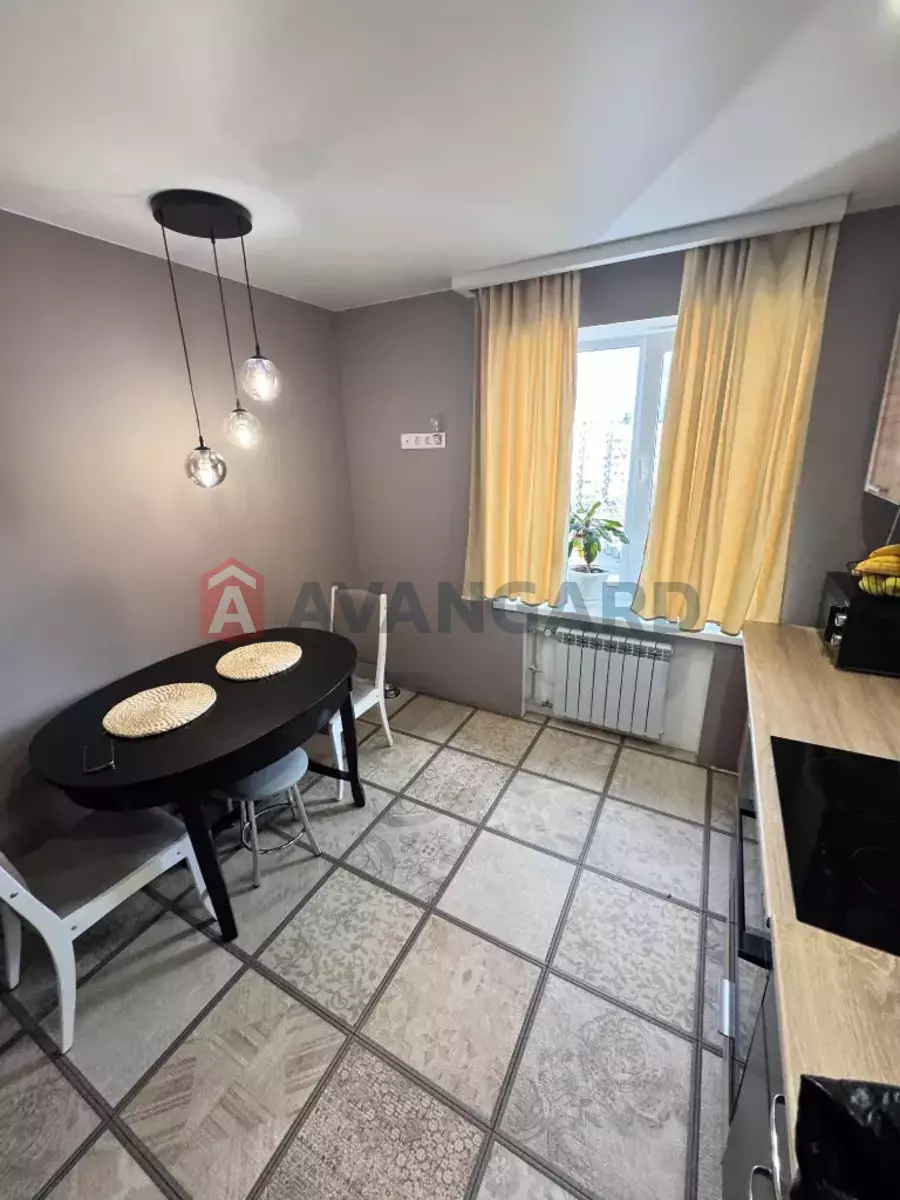 2 комн. квартира, 49/28/8 кв. м., 10/10 этаж фото 1 2 комн. квартира, 49/28/8 кв. м., 10/10 этаж фото 1