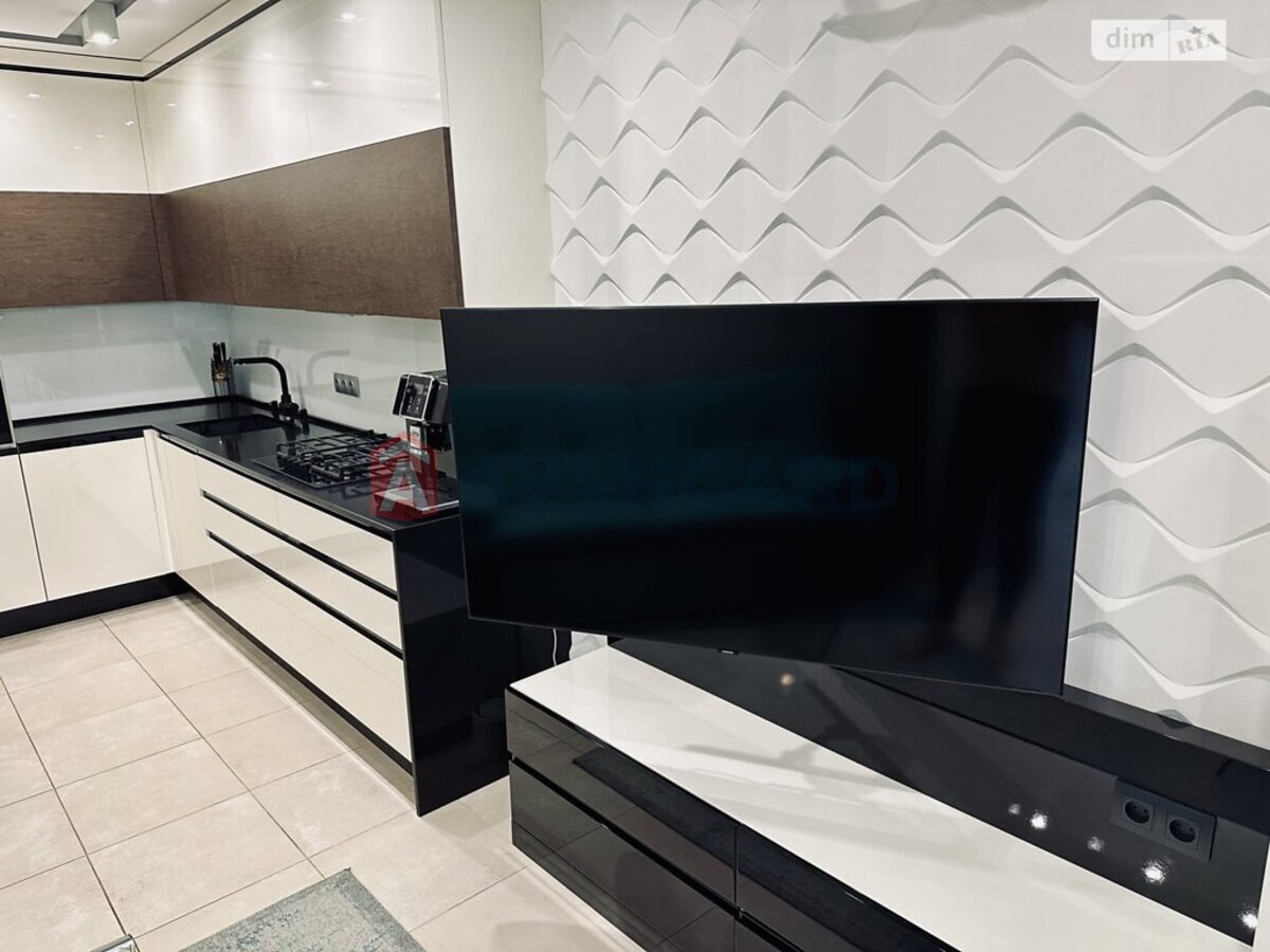 2 комн. квартира, 70/-/18 кв. м., 9/12 этаж фото 13 2 комн. квартира, 70/-/18 кв. м., 9/12 этаж фото 13