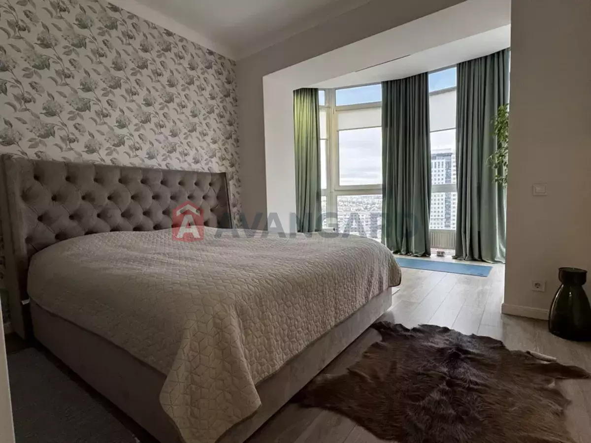 3 кім. квартира, 78/-/30 кв. м., 10/12 поверх фото 1 3 кім. квартира, 78/-/30 кв. м., 10/12 поверх фото 1