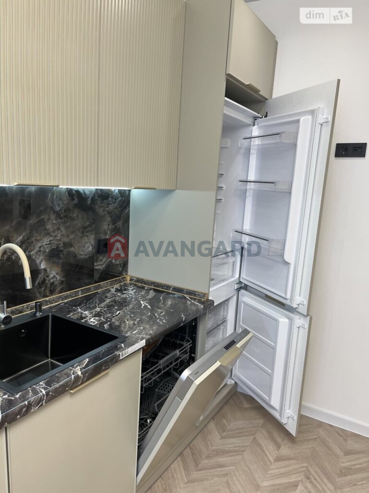 2 комн. квартира, 72/35/19 кв. м., 8/10 этаж фото 9 2 комн. квартира, 72/35/19 кв. м., 8/10 этаж фото 9