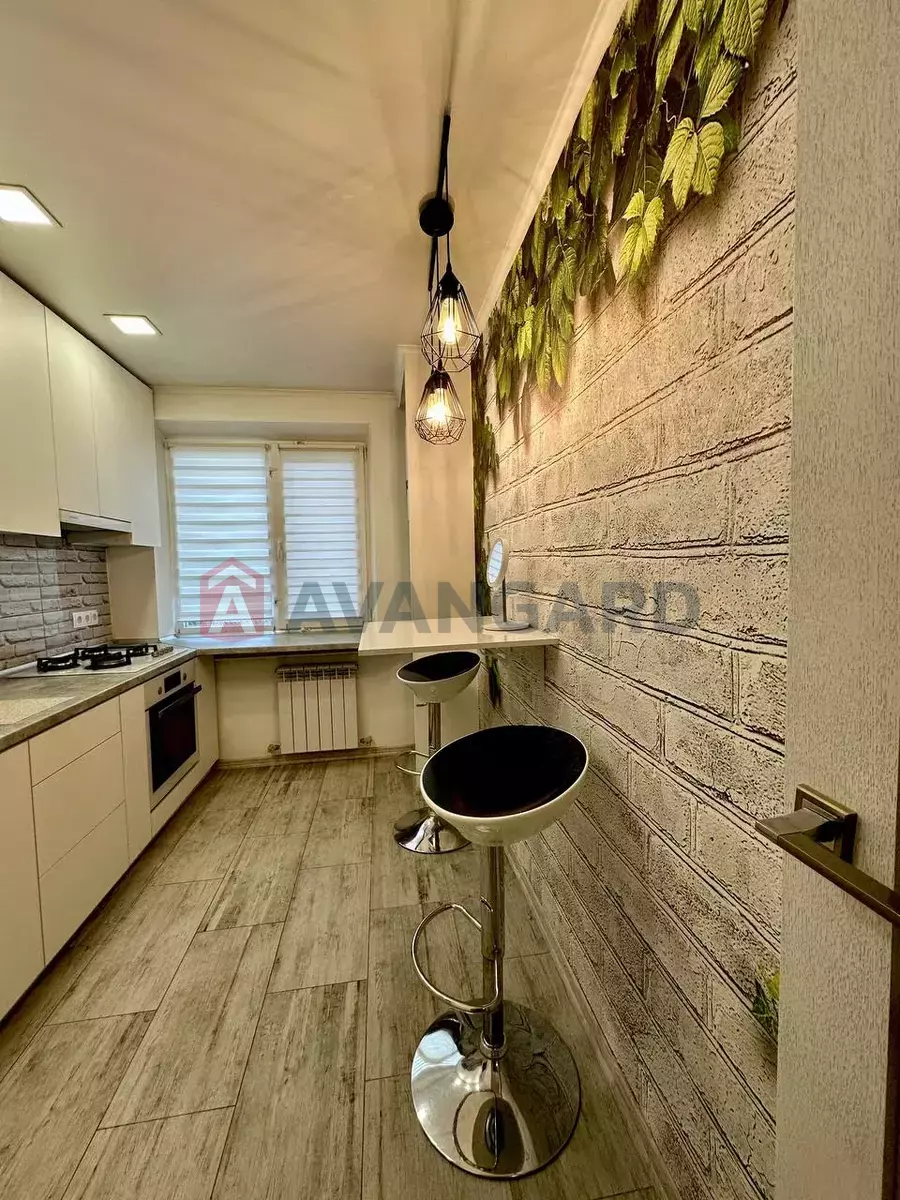 3 кім. квартира, 58/-/- кв. м., 2/9 поверх фото 19 3 кім. квартира, 58/-/- кв. м., 2/9 поверх фото 19