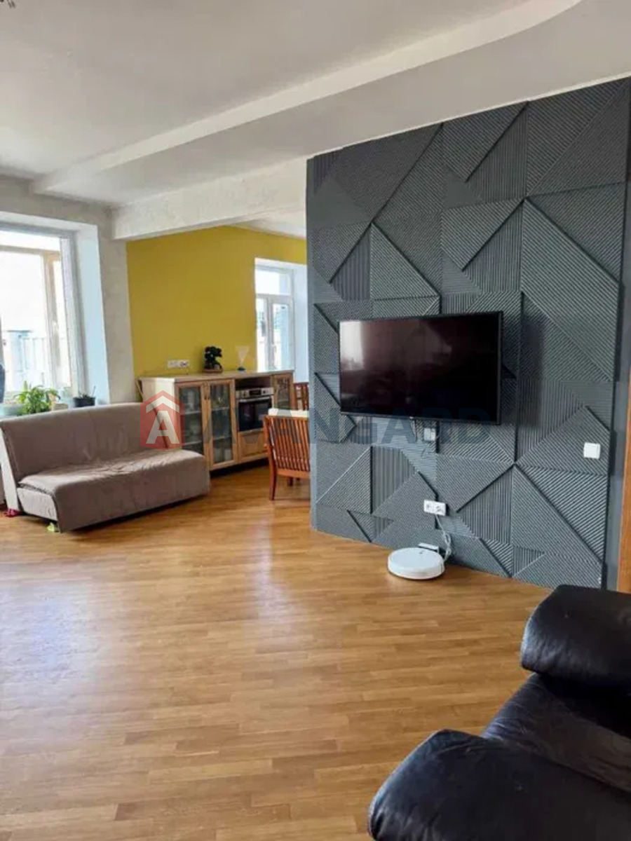 4 комн. квартира, 215/108/15 кв. м., 9/10 этаж фото 17 4 комн. квартира, 215/108/15 кв. м., 9/10 этаж фото 17